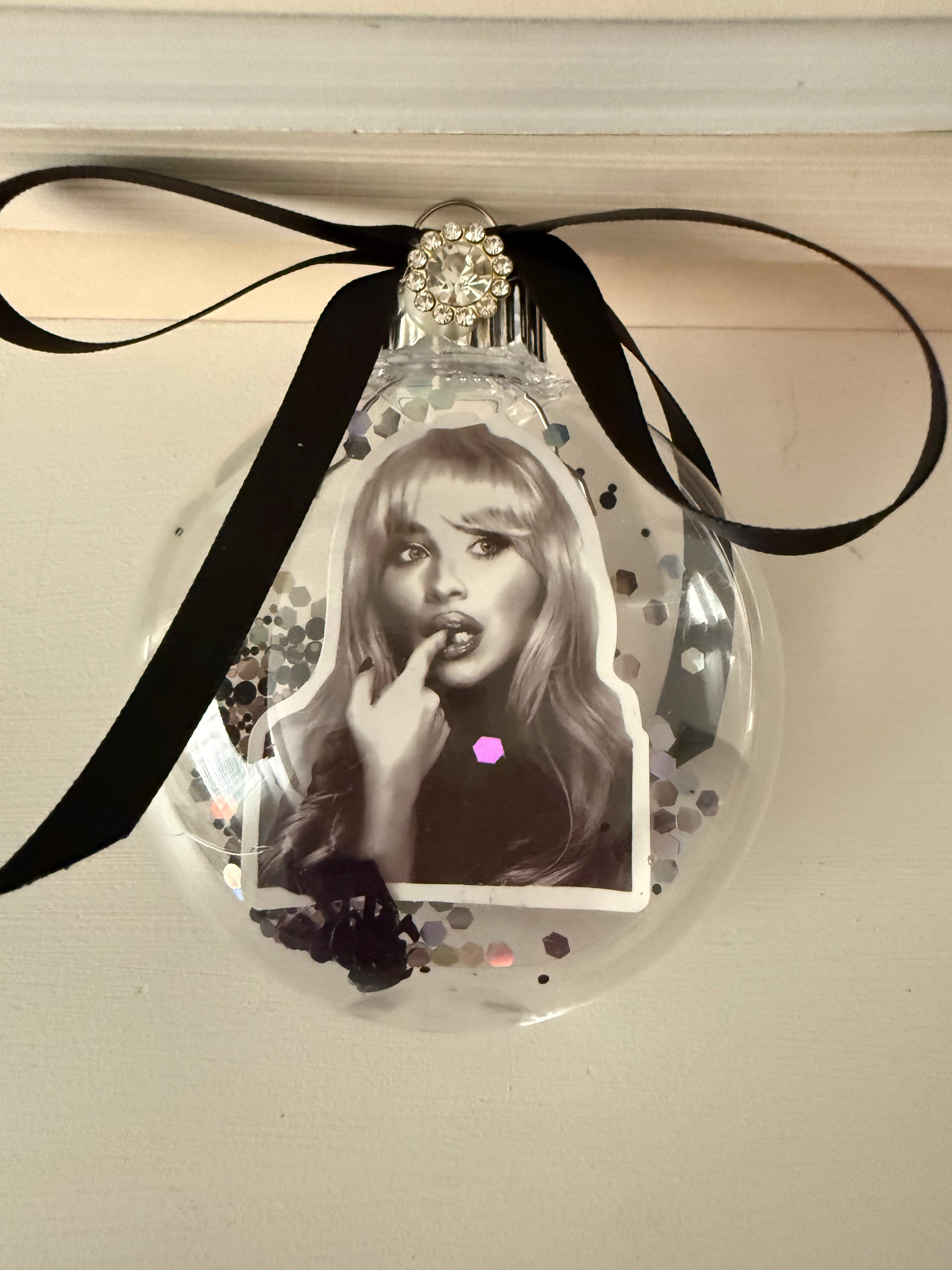 Sabrina Carpenter Ornament